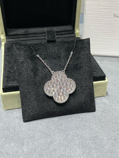 [⭐⭐JeweliWhal]CLOVER 25MM LARGE PENDANT DIAMOND PAVED SILVER NECKLACE