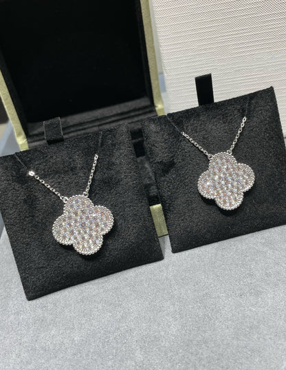 [⭐⭐JeweliWhal]CLOVER 25MM LARGE PENDANT DIAMOND PAVED SILVER NECKLACE