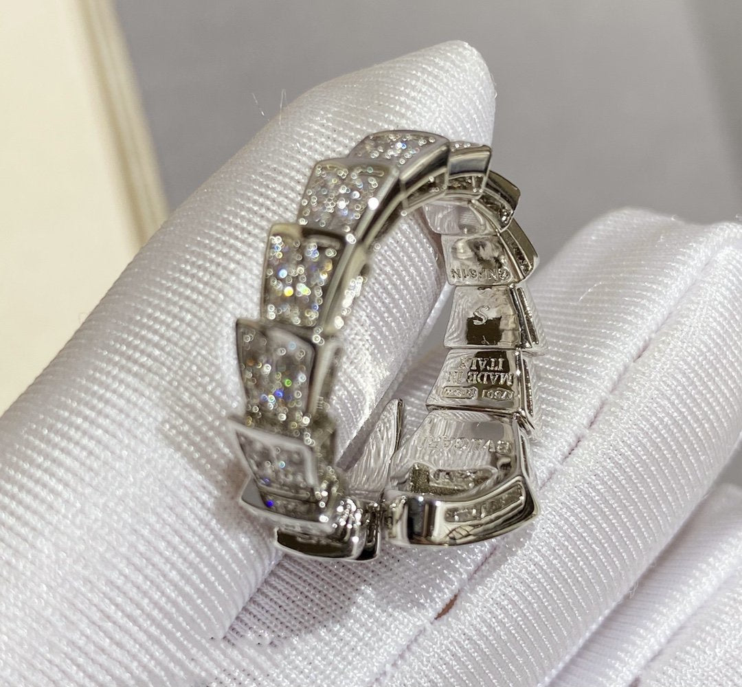 [⭐⭐JeweliWhal]SERPENTI LARGE RING SILVER DIAMOND PAVED
