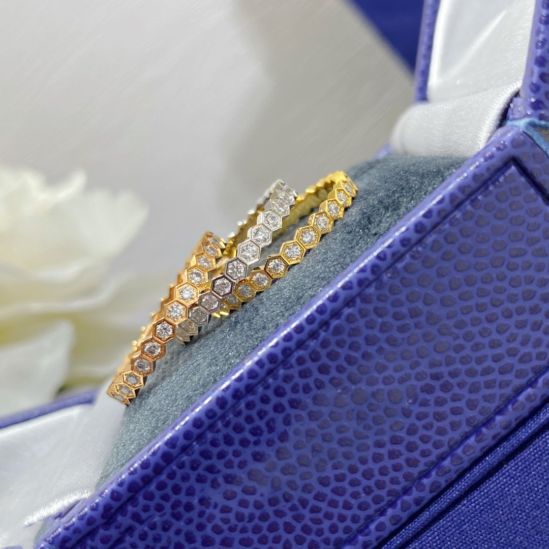 [⭐⭐JeweliWhal]BEE LOVE DIAMOND PAVED SMALL RING