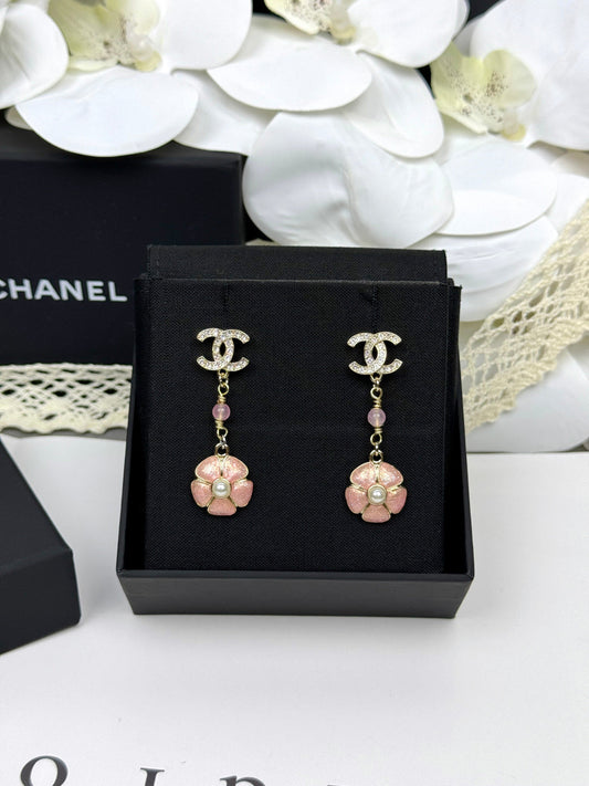 [⭐⭐JeweliWhal]26C Pink Camellia Enamel Pendant with Double C Earrings