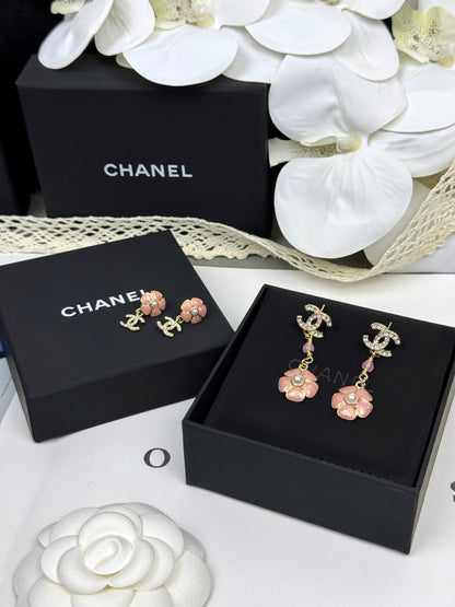 [⭐⭐JeweliWhal]26C Pink Camellia Enamel Pendant with Double C Earrings