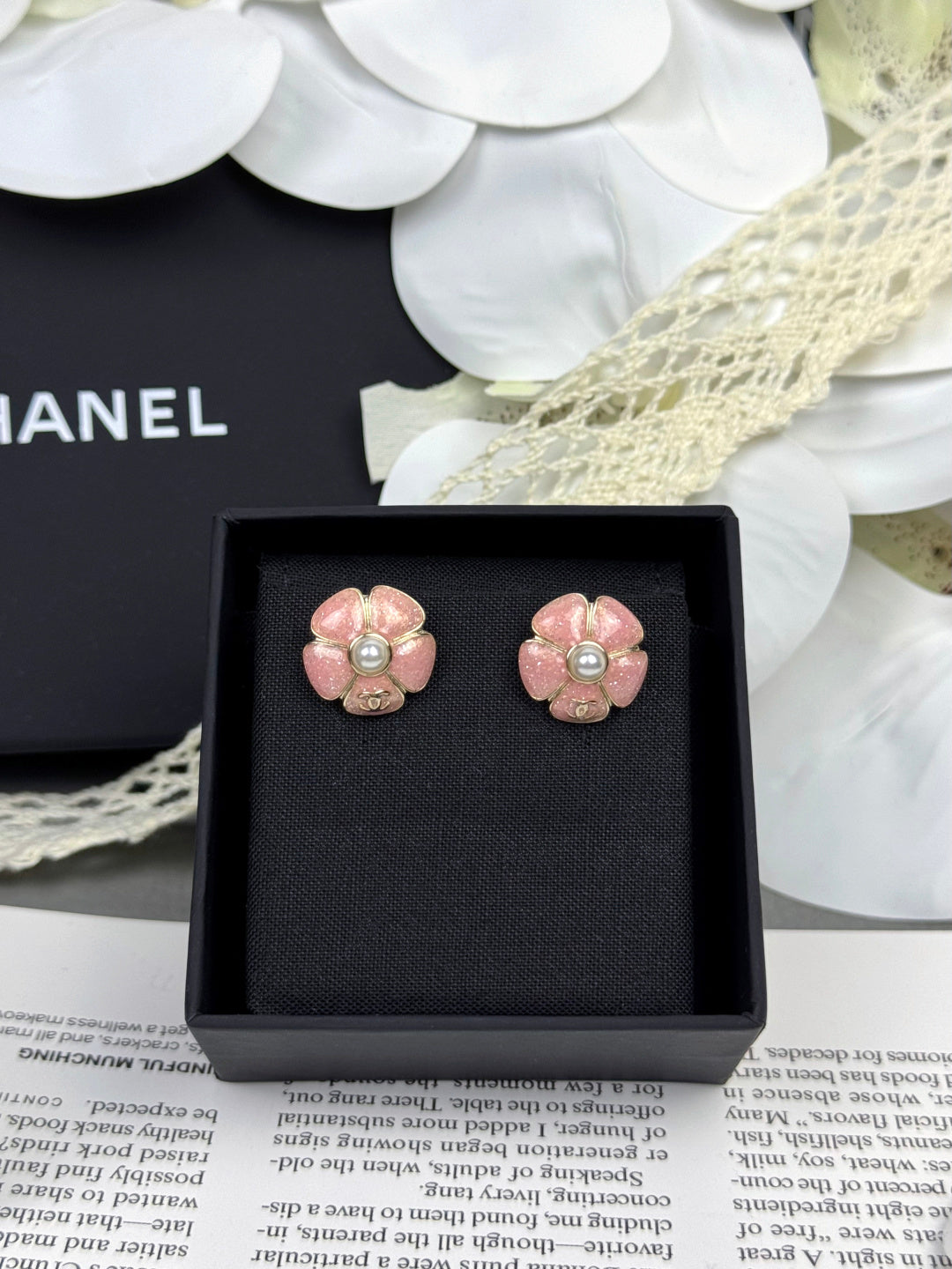 [⭐⭐JeweliWhal]26C Pink Camellia Pearl Enamel Stud Earrings