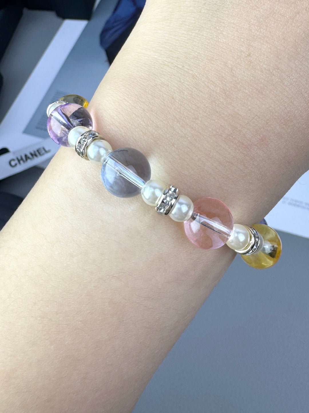[⭐⭐JeweliWhal]Colorful Transparent Resin Bracelet