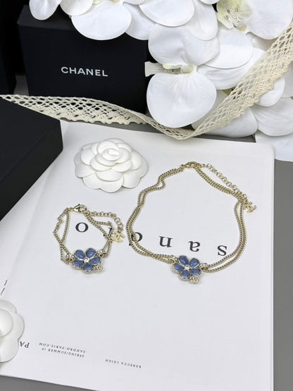 [⭐⭐JeweliWhal]VOLTE New Blue Floral Double-Layer Bracelet