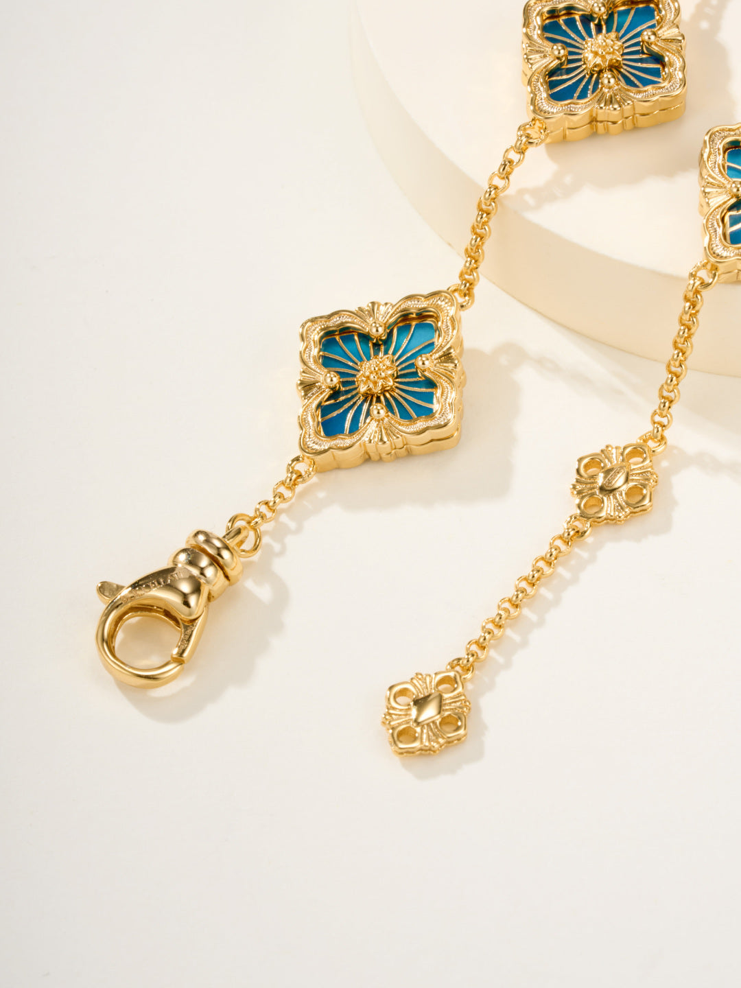 [⭐⭐JeweliWhal]B.C.L ENAMELED Five-Flower Bracelet（Various Colors)