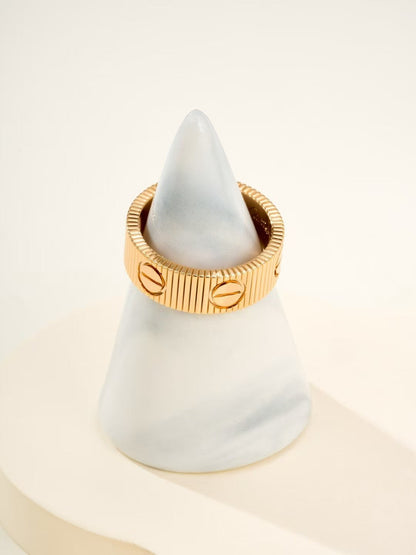 [⭐⭐JeweliWhal]LOVE 6.5MM リング