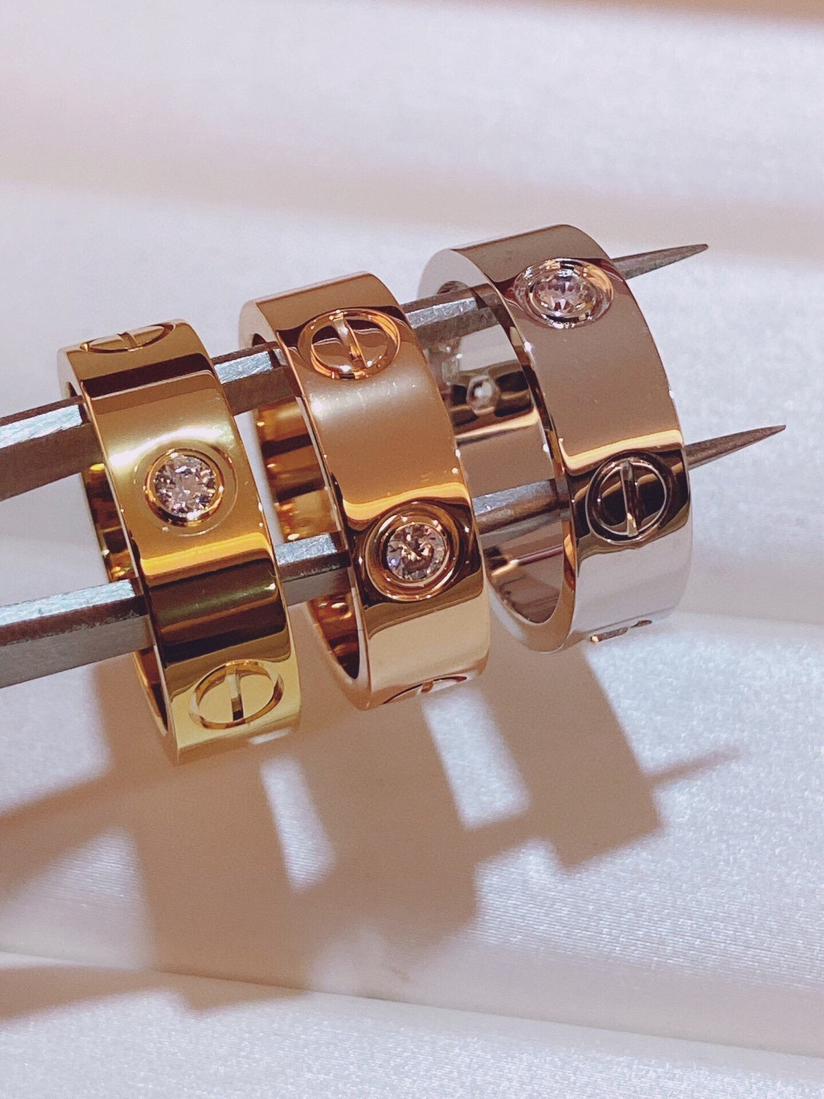 [⭐⭐JeweliWhal]Three-Diamond Ring