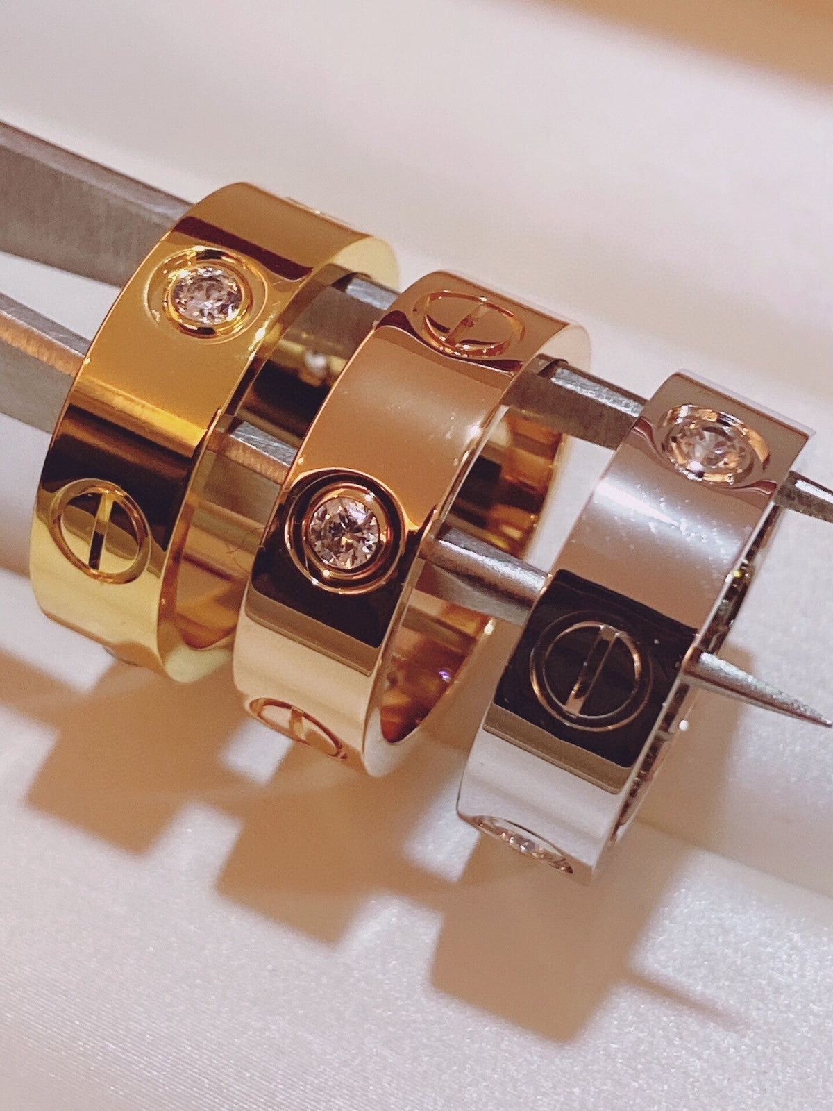 [⭐⭐JeweliWhal]Three-Diamond Ring