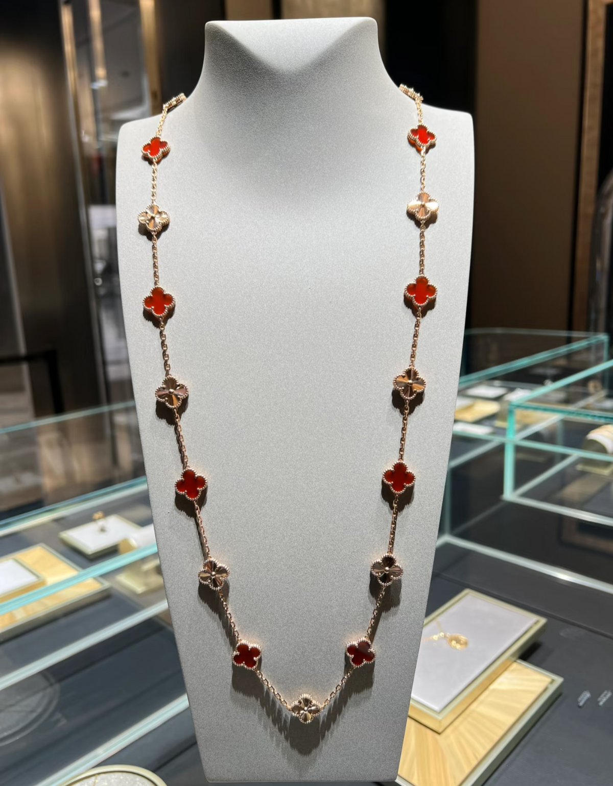 [⭐⭐JeweliWhal]CLOVER 20 MOTIFS LASER CARNELIAN NECKLACE