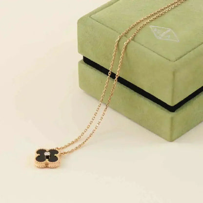 [⭐⭐JeweliWhal]CLOVER 15MM DIAMOND ONYX NECKLACE