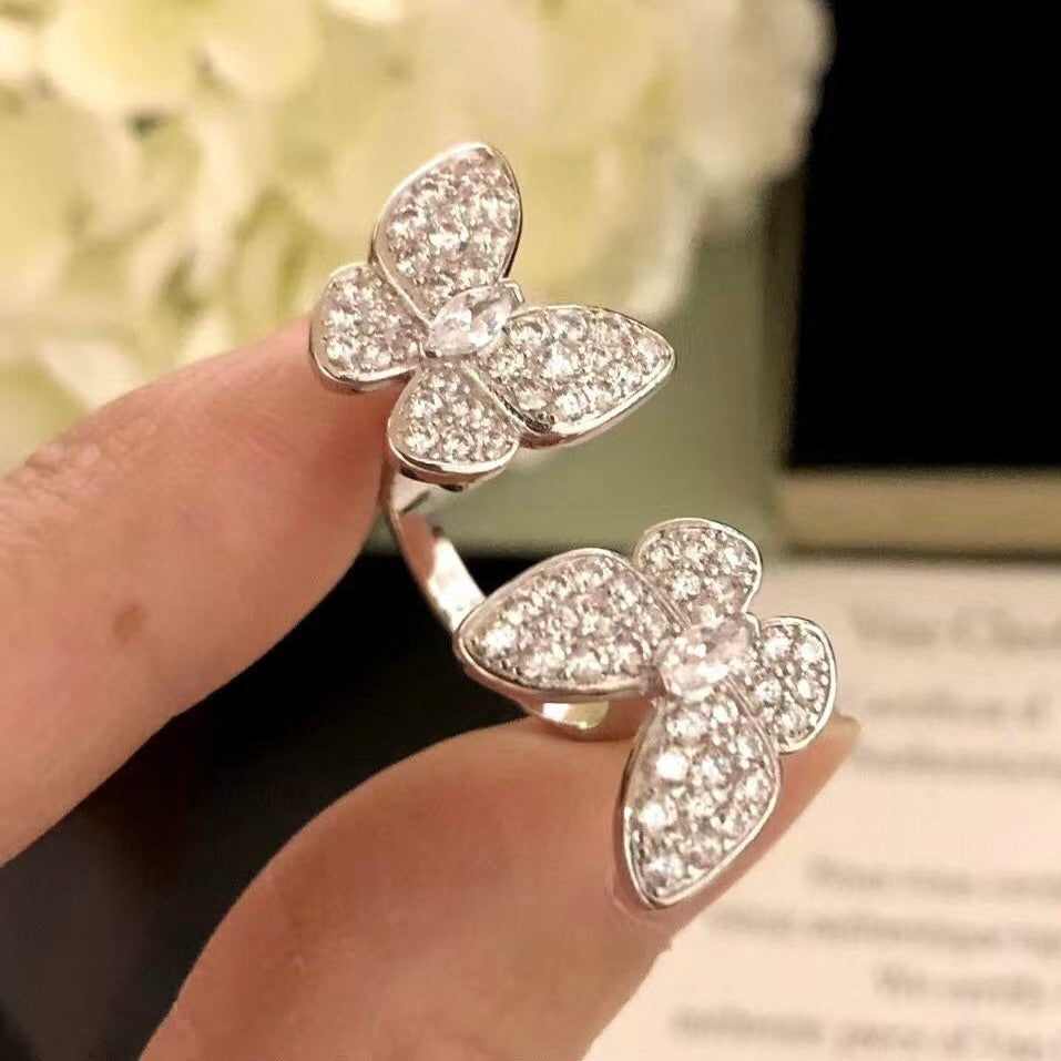 [⭐⭐JeweliWhal]TWIN SILVER BUTTERFLY DIAMOND RING