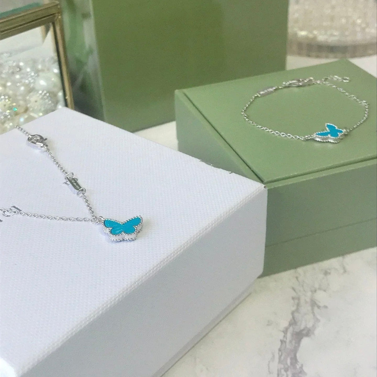 [⭐⭐JeweliWhal]BUTTERFLY TURQUOISE BUTTERFLY BRACELET SILVER