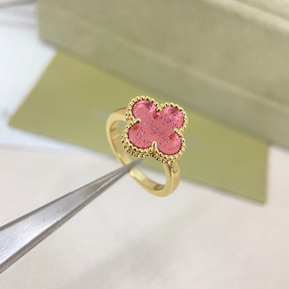 [⭐⭐JeweliWhal]NEW ROSE QUARTZ FOUR-LEAF CLOVER RING