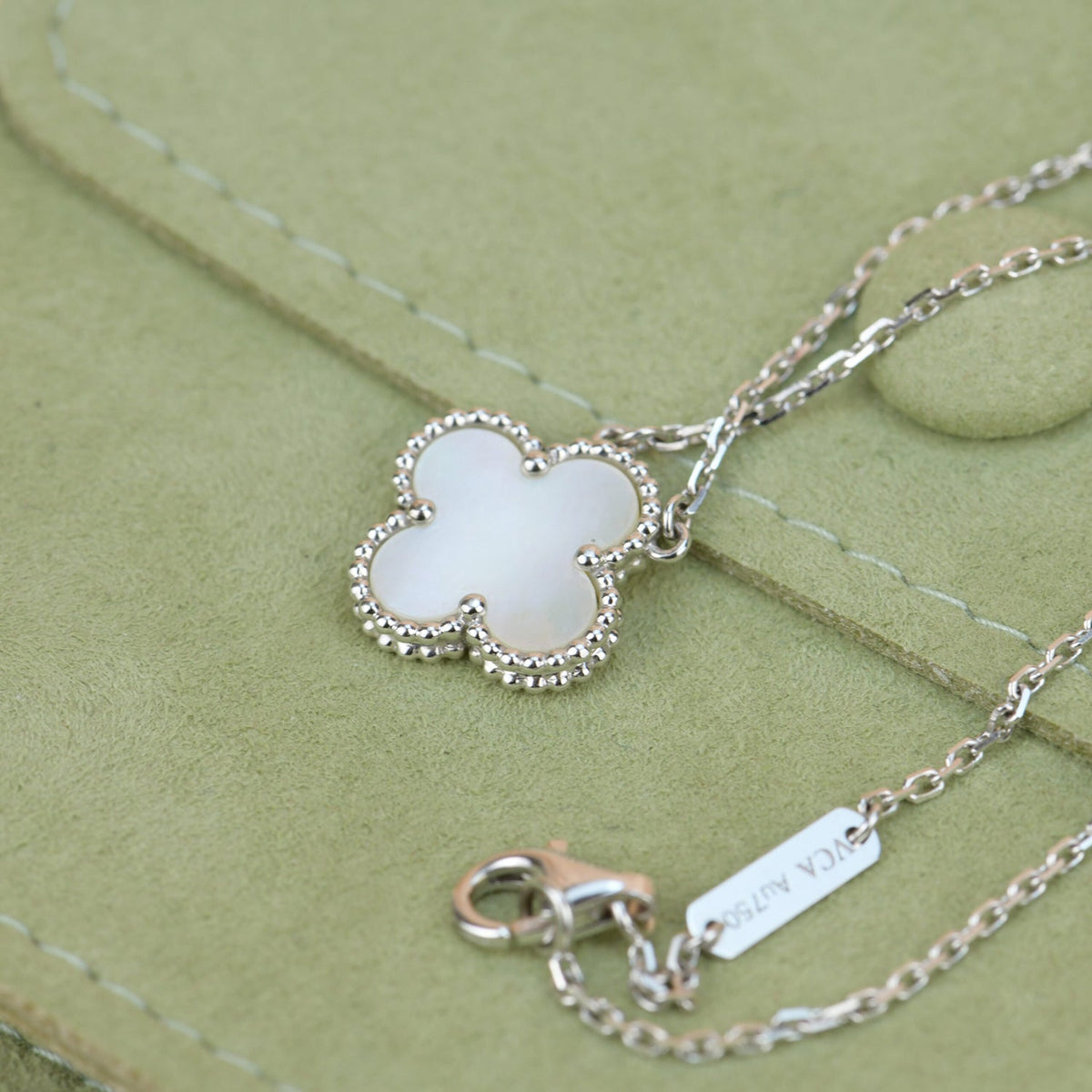 [⭐⭐JeweliWhal]CLOVER  15MM WHITE MOTHER-OF-PEARL SILVER