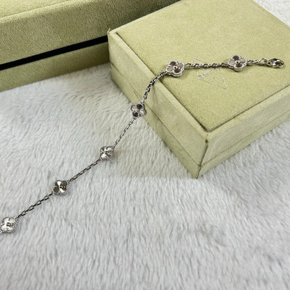 [⭐⭐JeweliWhal]CLOVER 6 MOTIF DIAMOND BRACELET