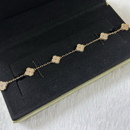 [⭐⭐JeweliWhal]CLOVER 6 MOTIF DIAMOND BRACELET