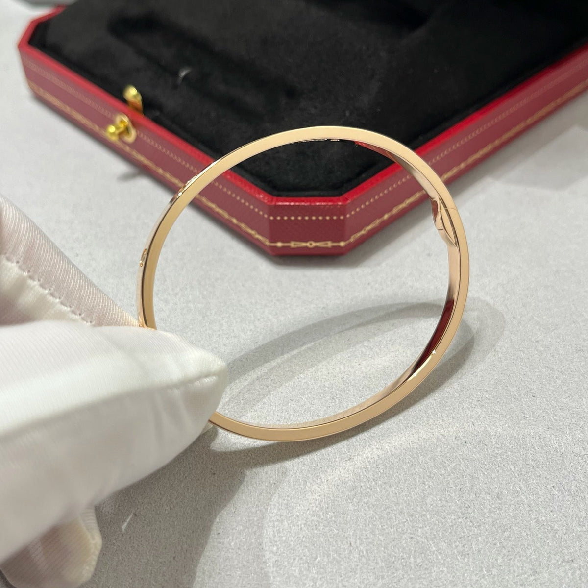 [⭐⭐JeweliWhal]LOVEブレスレット 3.65mm ダイヤモンド6石