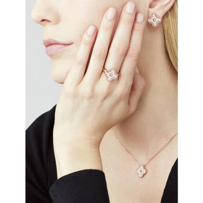 [⭐⭐JeweliWhal]CLOVER 15MM ダイヤモンド シングル フラワー ネックレス