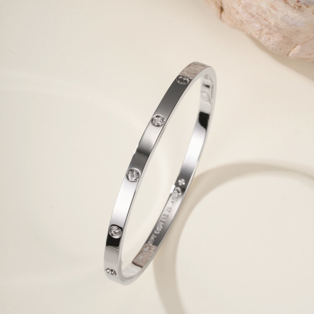 [⭐⭐JeweliWhal]LOVEブレスレット 3.65mm ダイヤモンド6石