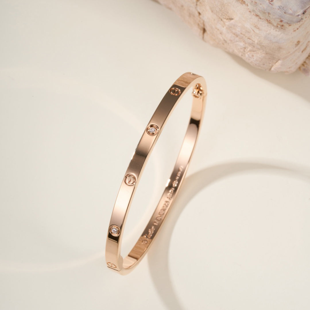 [⭐⭐JeweliWhal]LOVEブレスレット 3.65mm ダイヤモンド6石