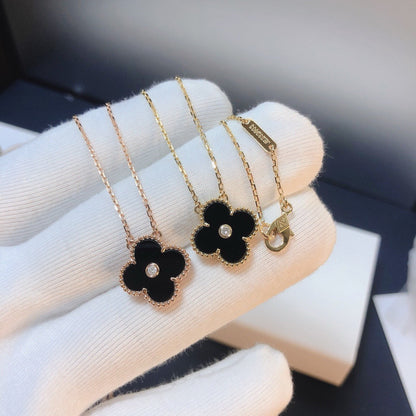 [⭐⭐JeweliWhal]CLOVER 15MM DIAMOND ONYX NECKLACE