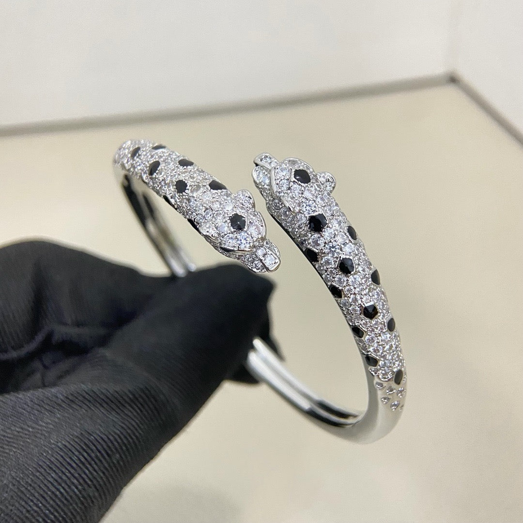 [⭐⭐JeweliWhal]パンテール ダブルヘッド ハーフダイヤモンド オープンブレスレット