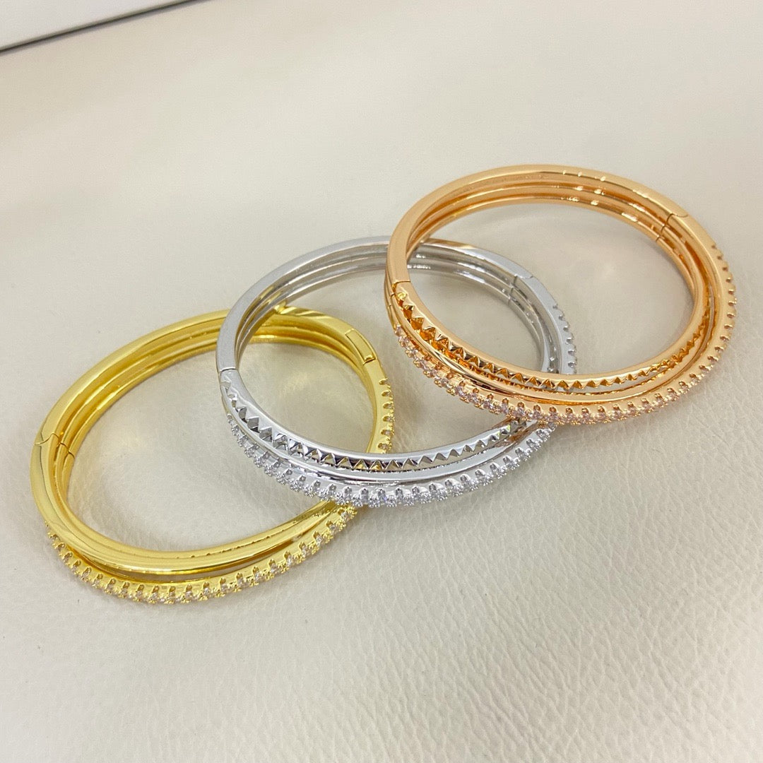 [⭐⭐JeweliWhal]ETINCELLE HALF-PAVED DIAMOND BRACELET
