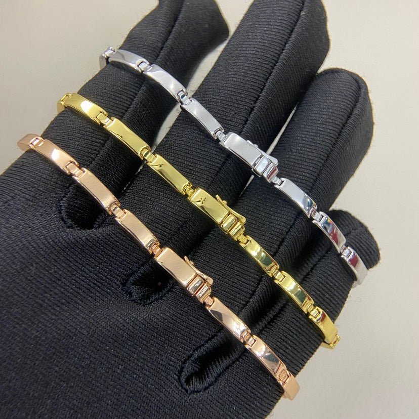 [⭐⭐JeweliWhal]PANTHERE HALF DIAMOND ON CHAIN BRACELET