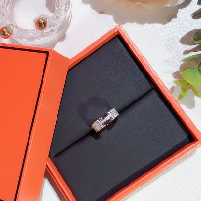 [⭐⭐JeweliWhal]H RING FULL DIAMOND