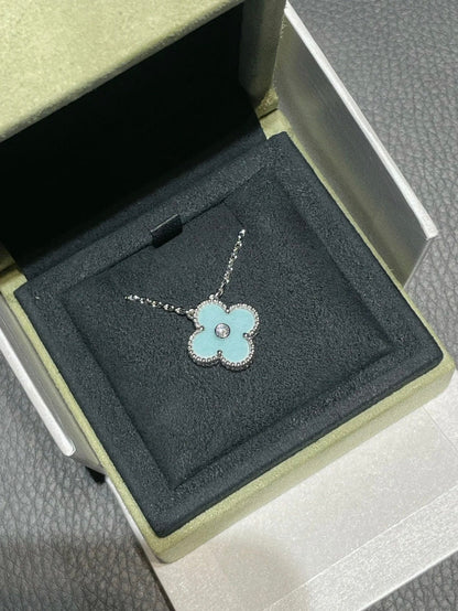 [⭐⭐JeweliWhal]CLOVER 1 ダイアモンド ライトブルー シルバー ネックレス