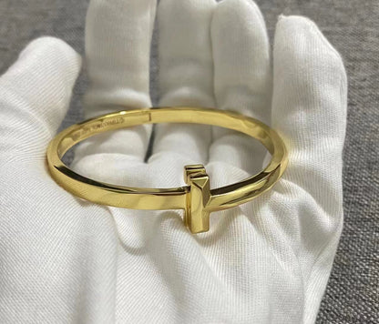 [⭐JeweliWhal]T1 WIDE HINGED BANGLE BRACELET