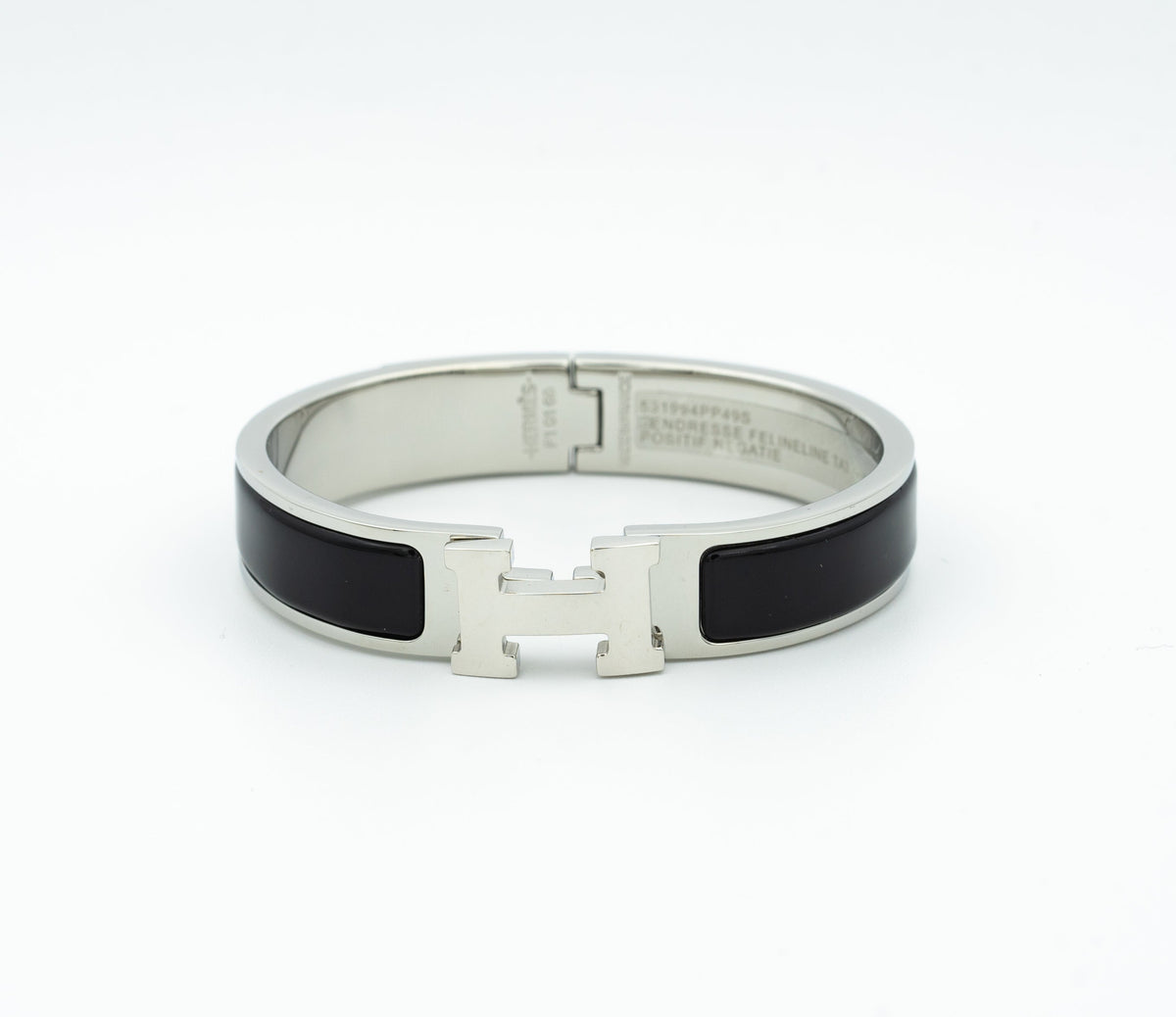 [⭐⭐JeweliWhal]H BLACK BRACELET