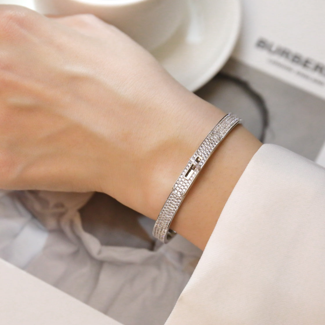 [⭐⭐JeweliWhal]KELLY BRACELET DIAMOND PAVED