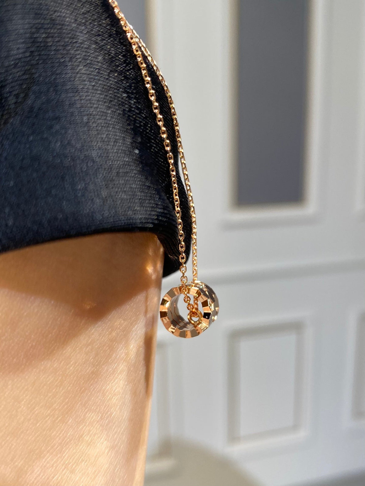 [⭐⭐JeweliWhal]BEE LOVE DIAMOND NECKLACE