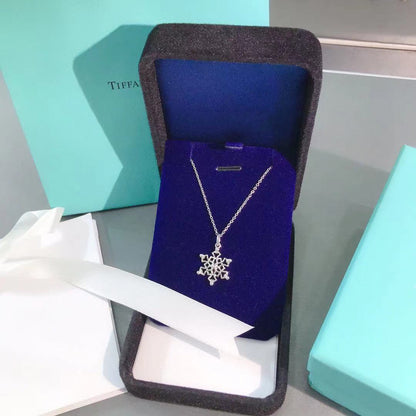 [⭐JeweliWhal]STERLING SILVER SNOWFLAKE PENDANT NECKLACE