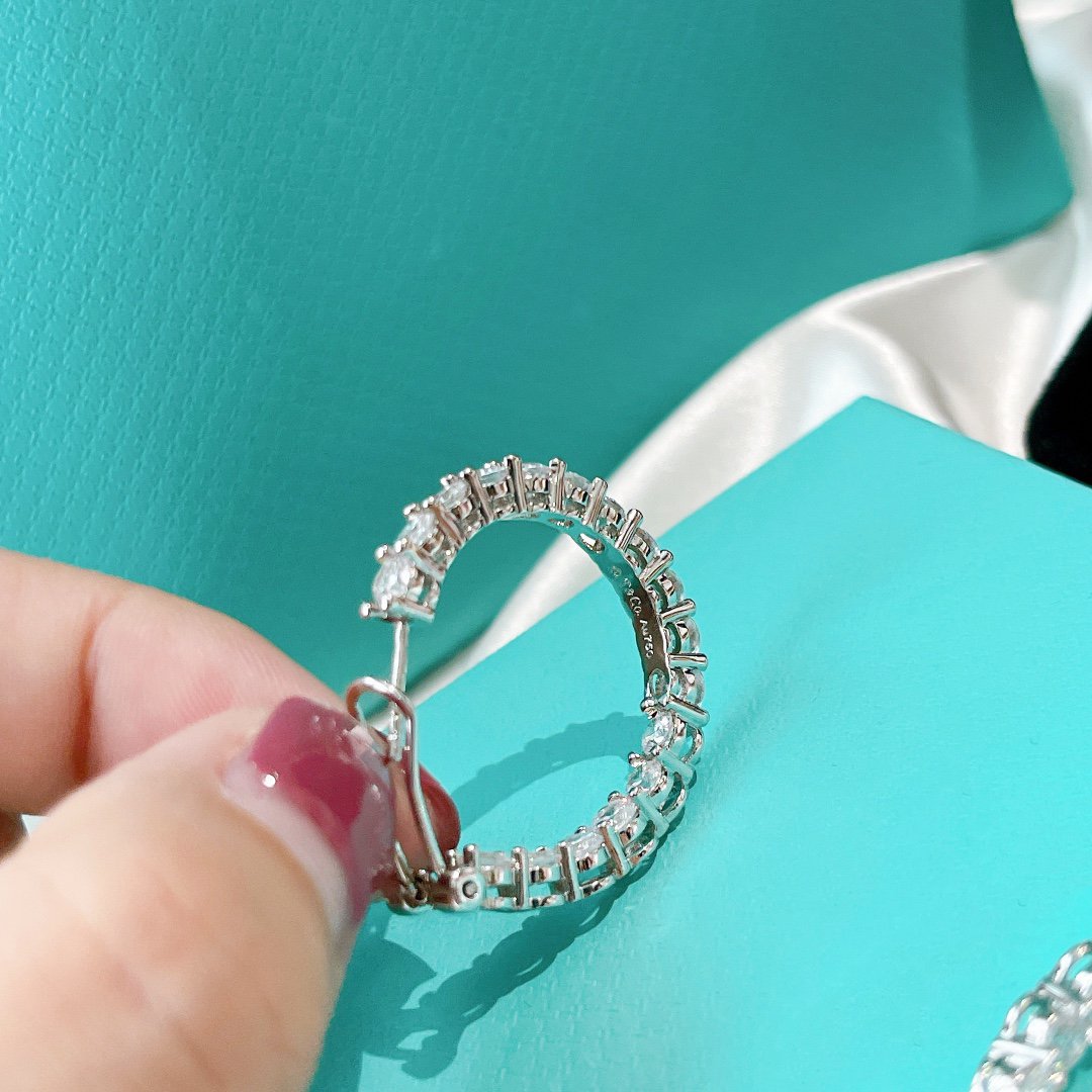 [⭐JeweliWhal]SILVER DIAMOND HOOP EARRINGS