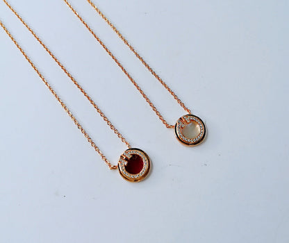 [⭐JeweliWhal]DIAMOND AND MOTHER PEARL CIRCLE NECKLACE PENDANT