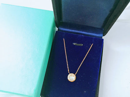[⭐JeweliWhal]DIAMOND AND MOTHER PEARL CIRCLE NECKLACE PENDANT