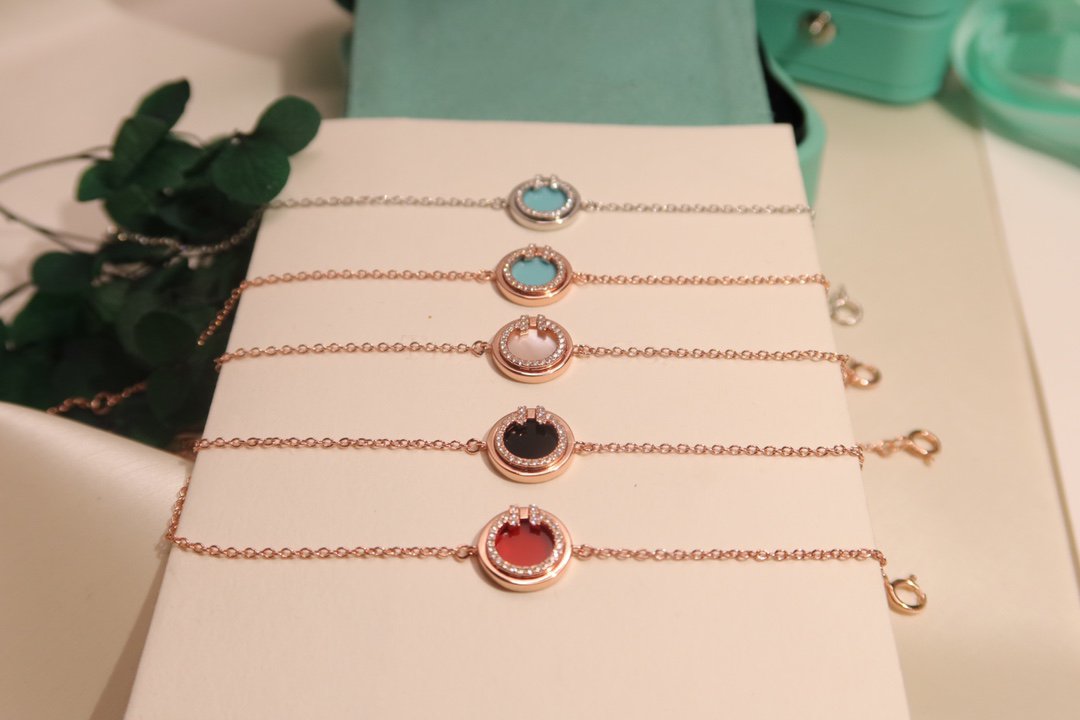 [⭐JeweliWhal]DIAMOND CIRCLE PINK GOLD BRACELET