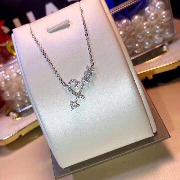 [⭐JeweliWhal]COLGANTE HEART & ARROW NECKLACE