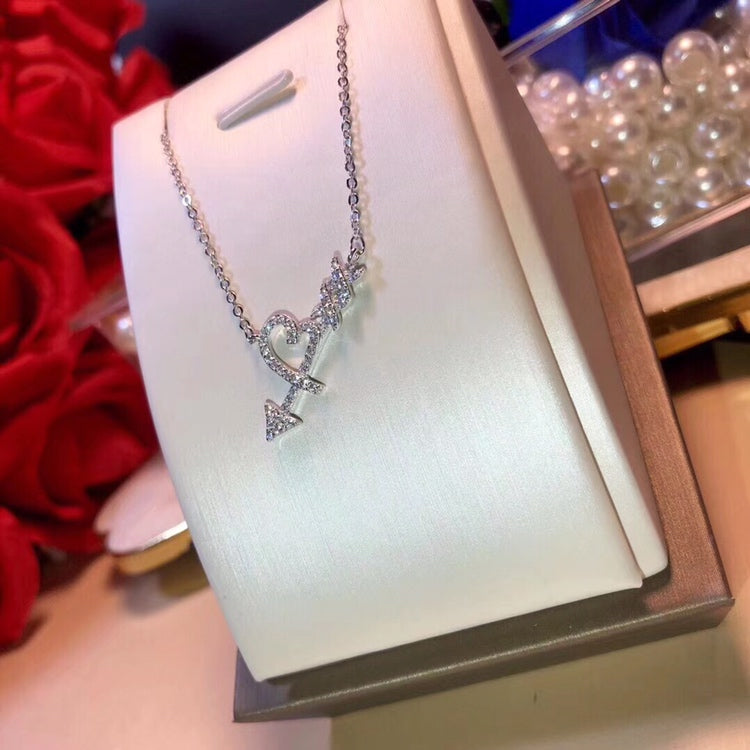 [⭐JeweliWhal]COLGANTE HEART & ARROW NECKLACE