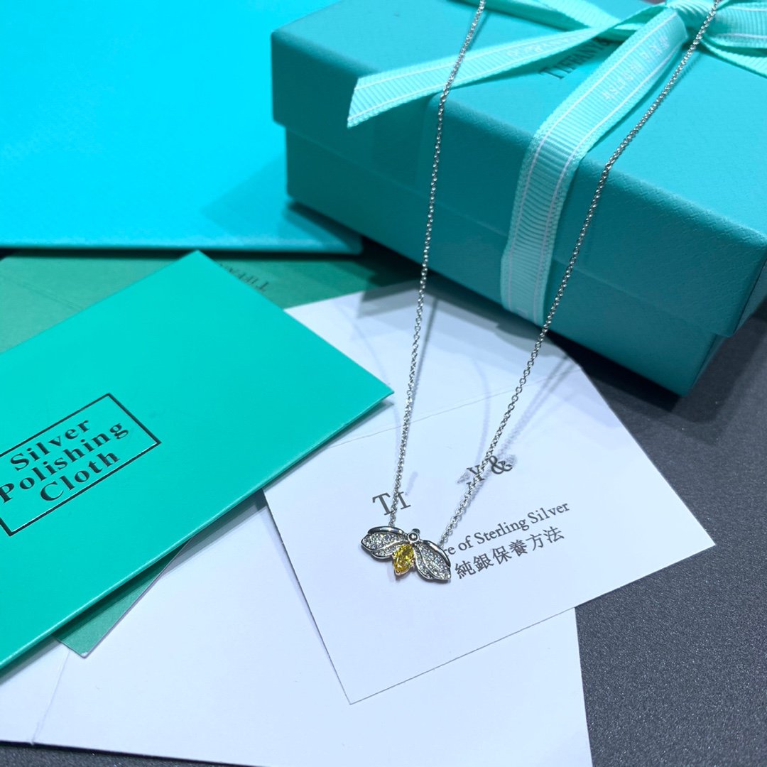 [⭐JeweliWhal]PAPER FLOWERS YELLOW DIAMOND FIREFLY PENDANT