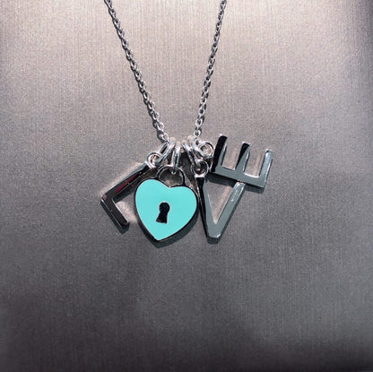 [⭐JeweliWhal]COLLAR LOVE PLATA NECKLACE