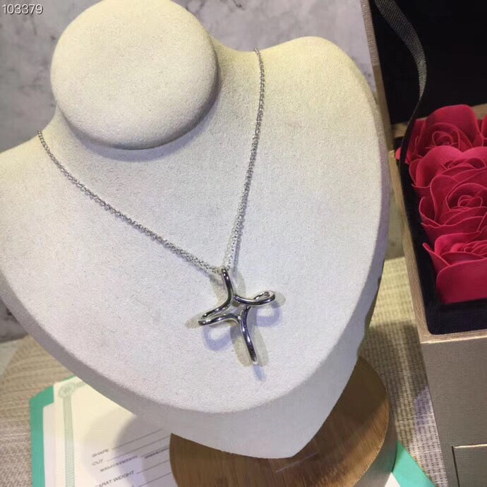 [⭐JeweliWhal]CROSS NECKLACE STERLING SILVER MATERIAL