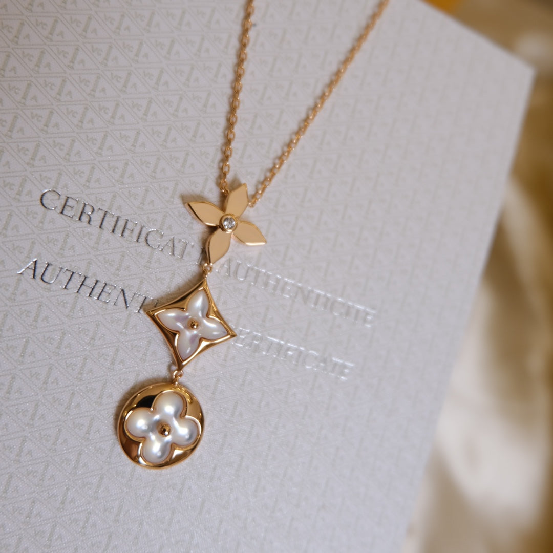 [⭐⭐JeweliWhal]COLOR BLOSSOM LARIAT NECKLACE PINK GOLD WHITE MOTHER PEARL AND DIAMOND