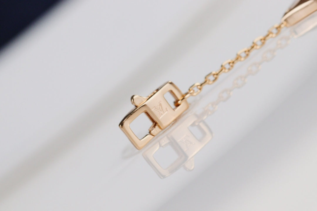 [⭐⭐JeweliWhal]LEAF CLOVER BRACELET