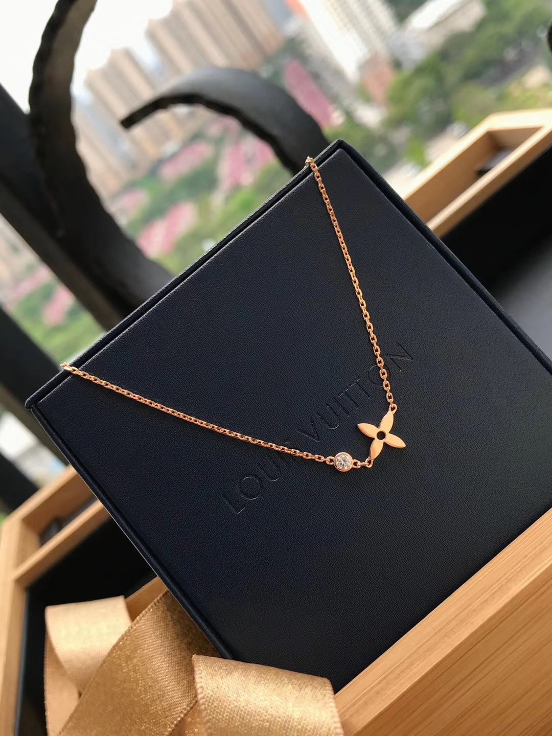 [⭐⭐JeweliWhal]BLOSSOM PENDANT PINK GOLD AND DIAMOND