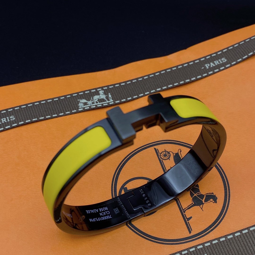 [⭐⭐JeweliWhal]CLIC HM SO BLACK YELLOW BRACELET