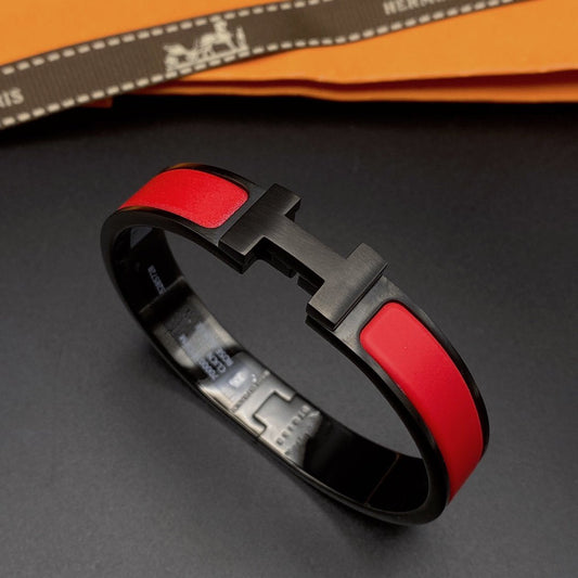 [⭐⭐JeweliWhal]CLIC HM SO BLACK RED BRACELET